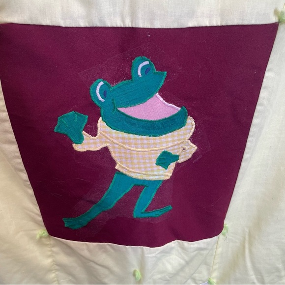 Vintage 70s handmade baby quilt yellow with squares, frog, cottagecore - Picture 9 of 10